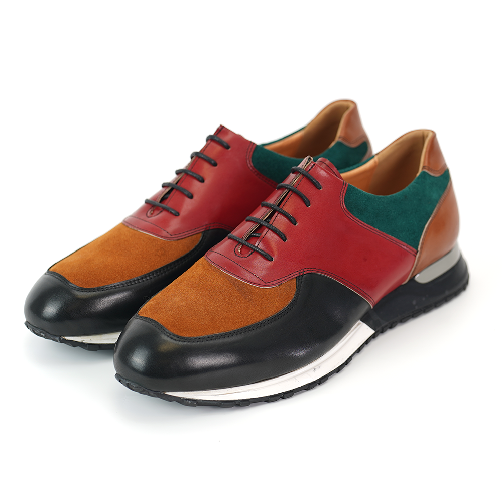 Strada Sneakers