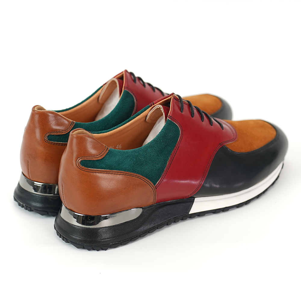 Strada Sneakers